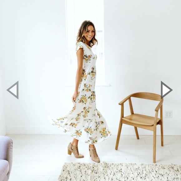 ISO Journey Five Floral Maxi Dress Size S - Picture 6 of 7